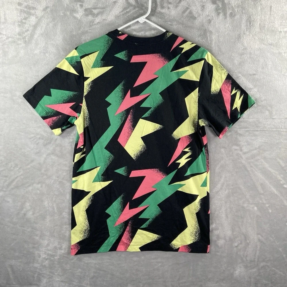 Air Jordan T-Shirt mens Small Standard Fit Multicolor Geometric Crew Neck Cotton